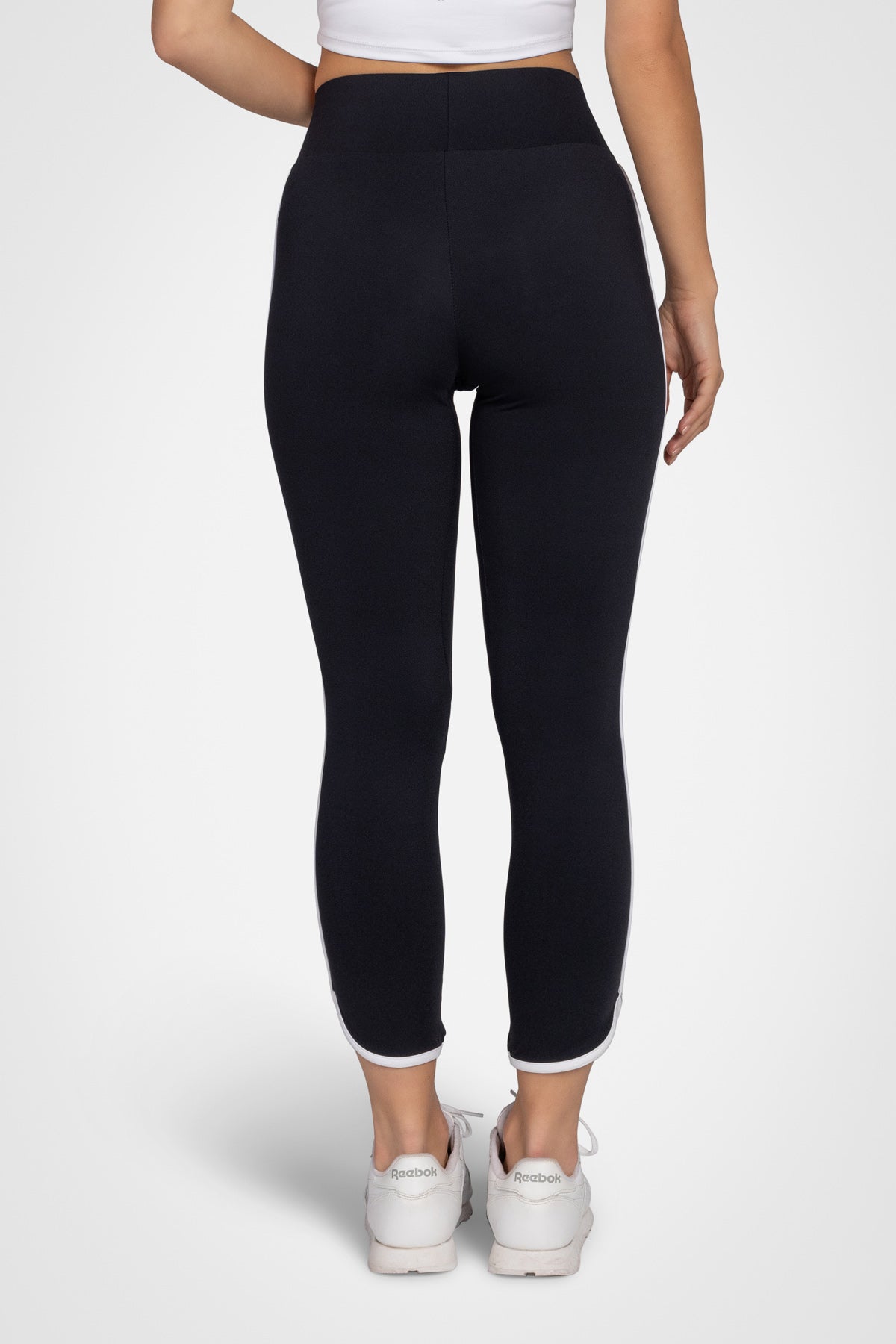 Contour Tape Capri