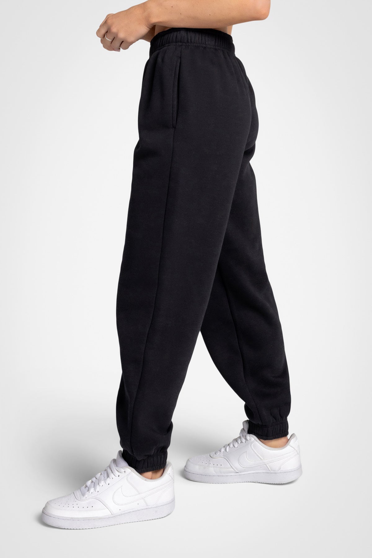 Fleece Jogger with Drawstring – 28”