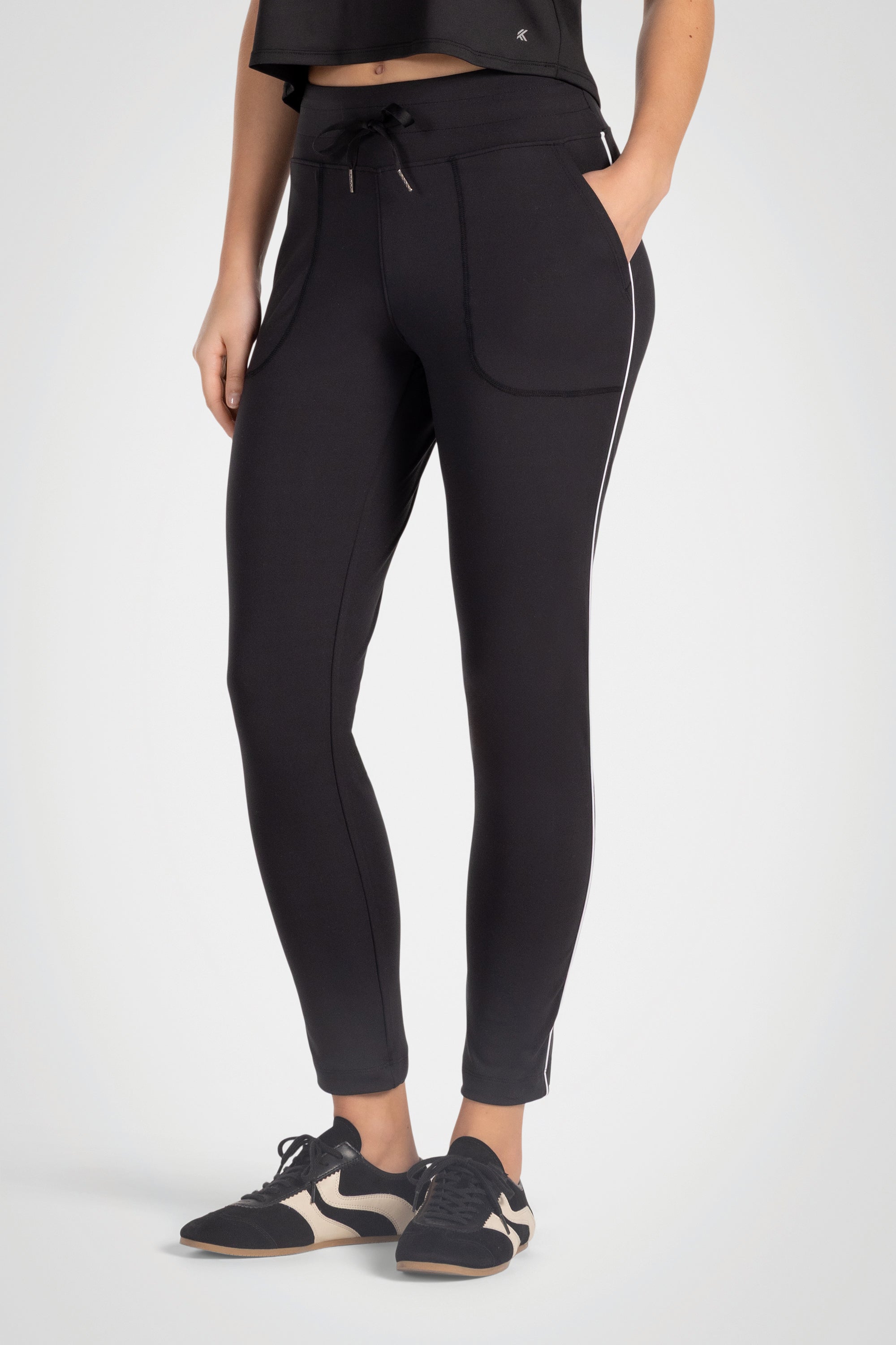 Softline Piped Jogger