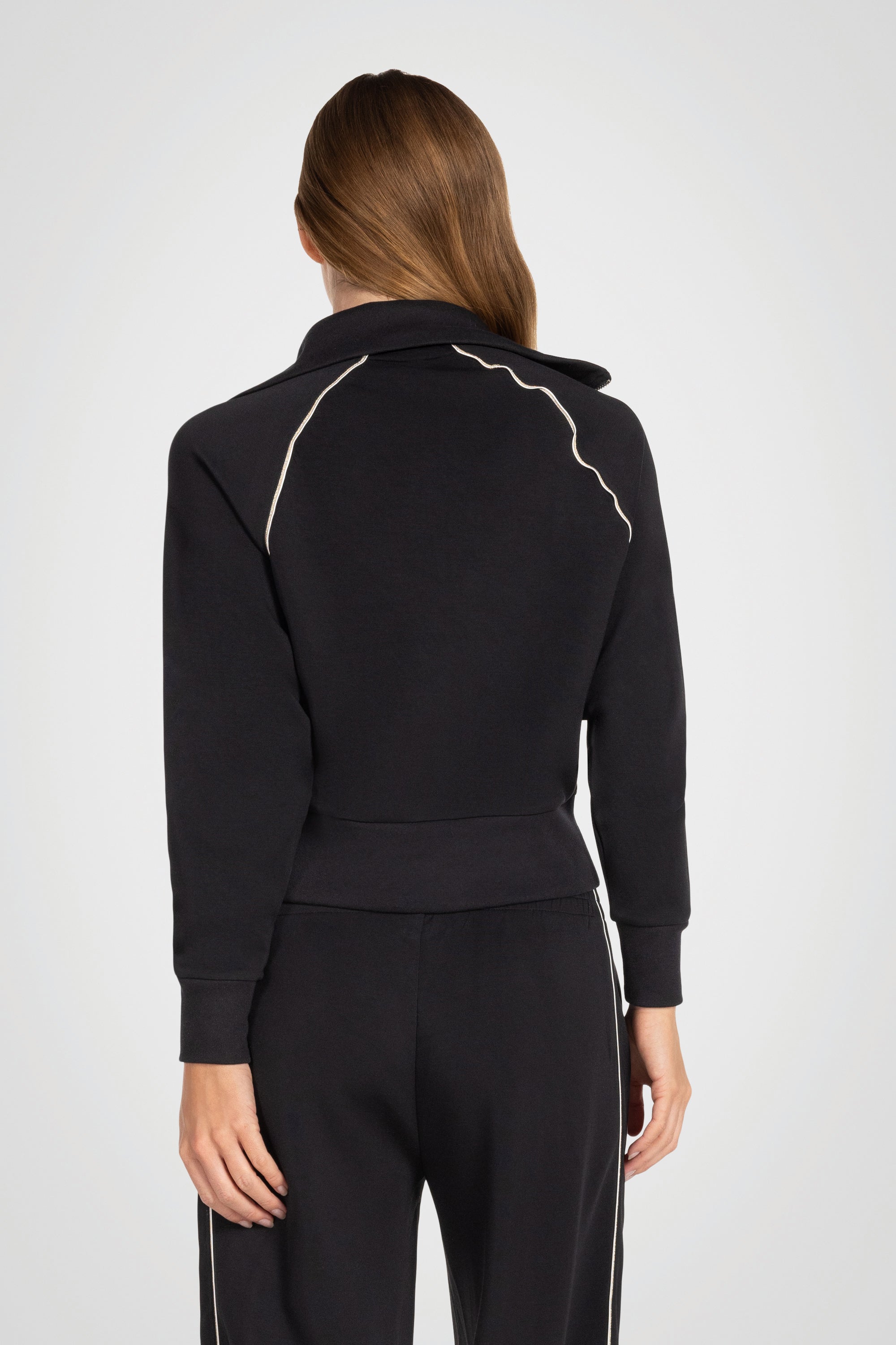 Wildline Track Jacket