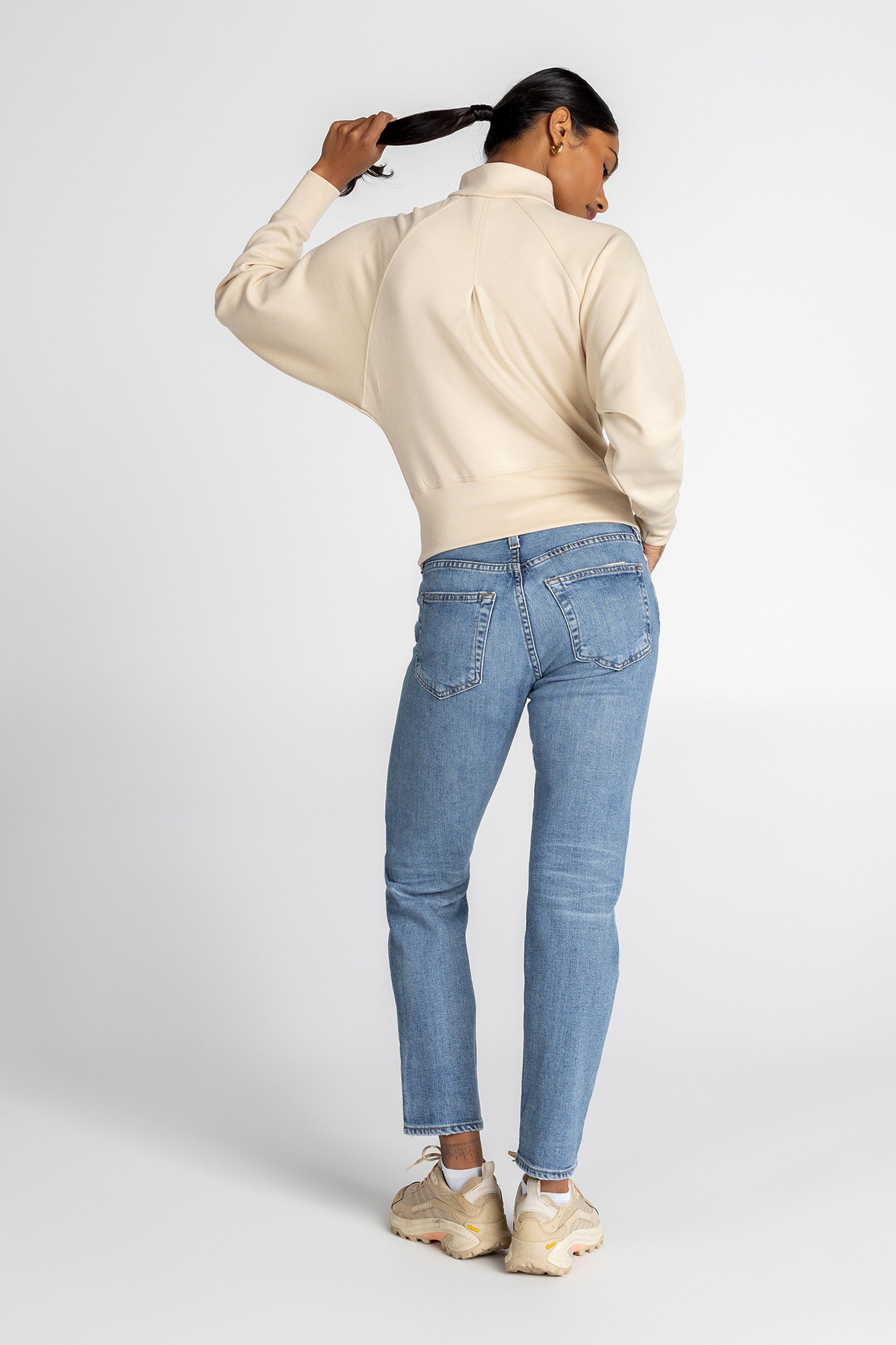 Stretch Knit Mock Neck Half-Zip Long Sleeve Top