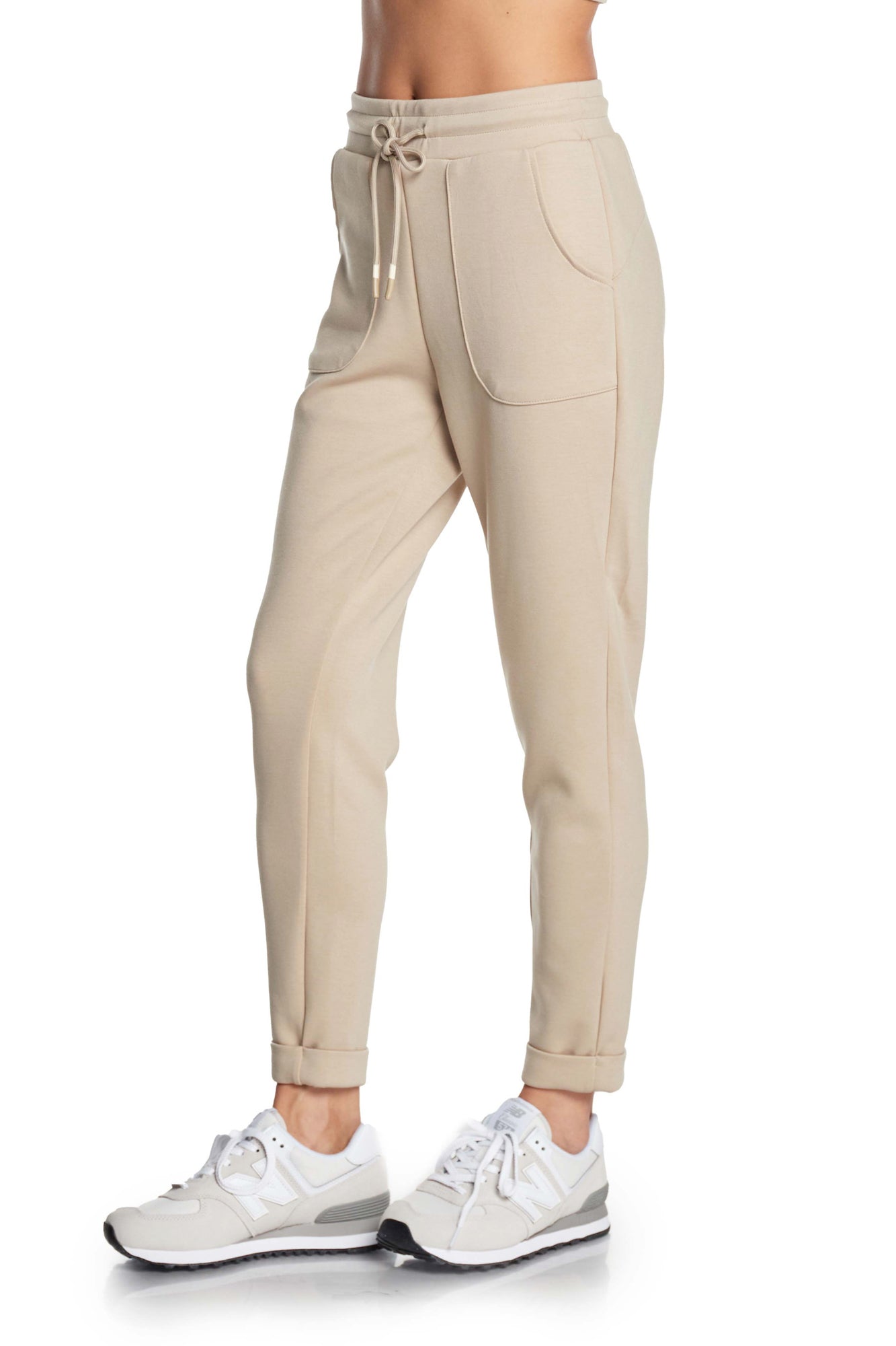 Elara Essential Jogger