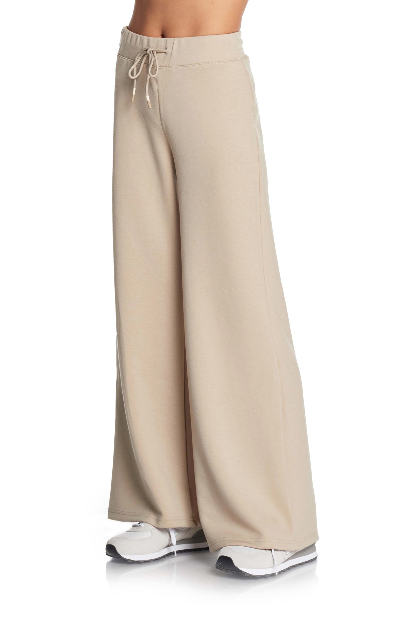 Ophelia Straight Leg Jogger