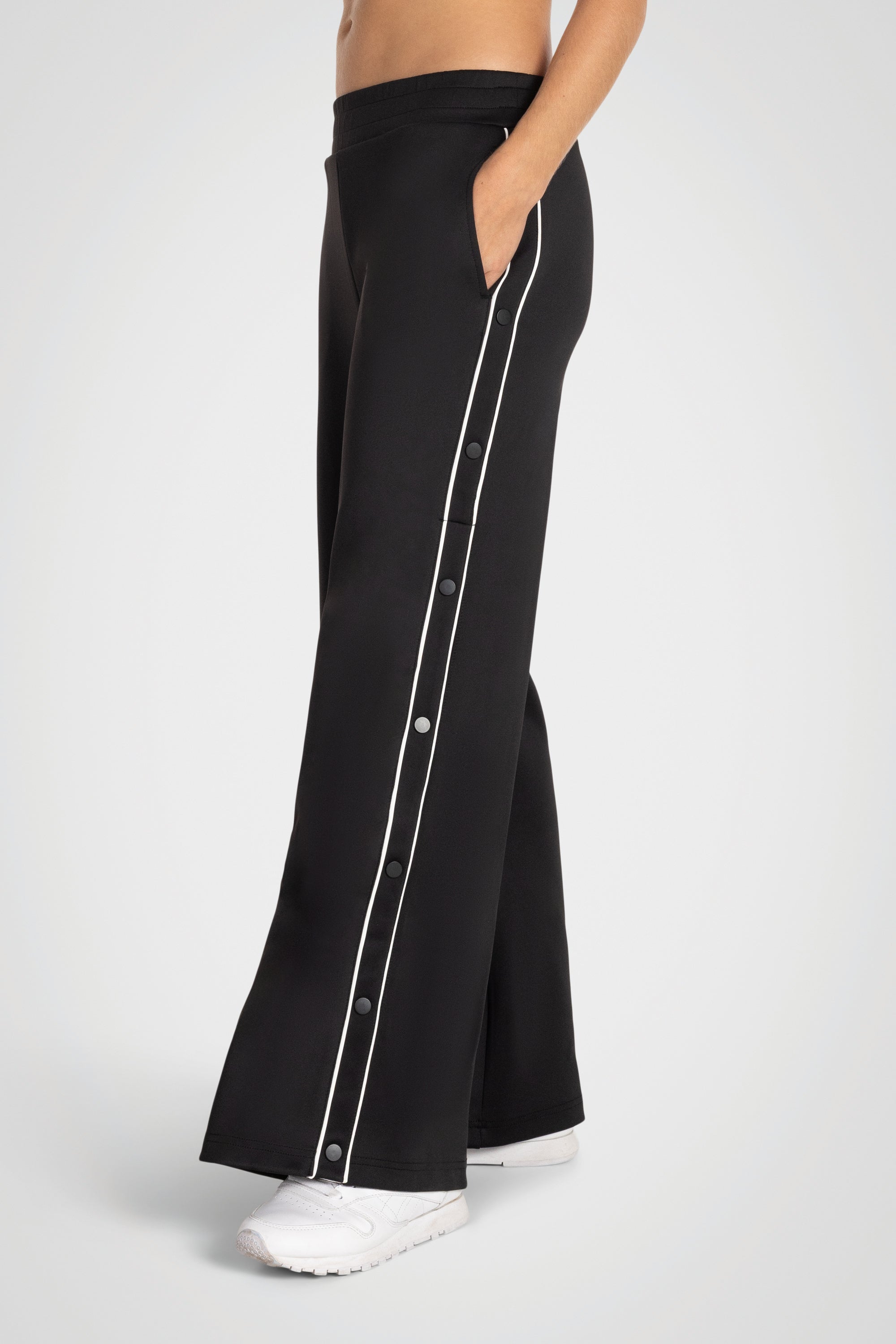 Snapline Wide Leg Pant