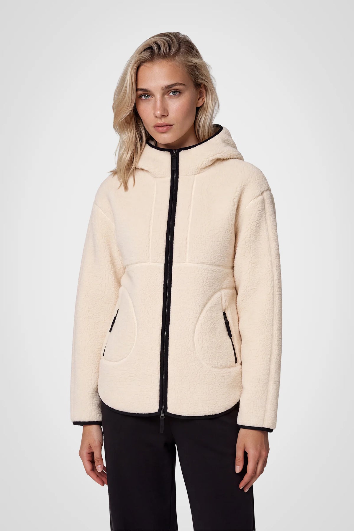 Norvessa Hooded Sherpa Jacket