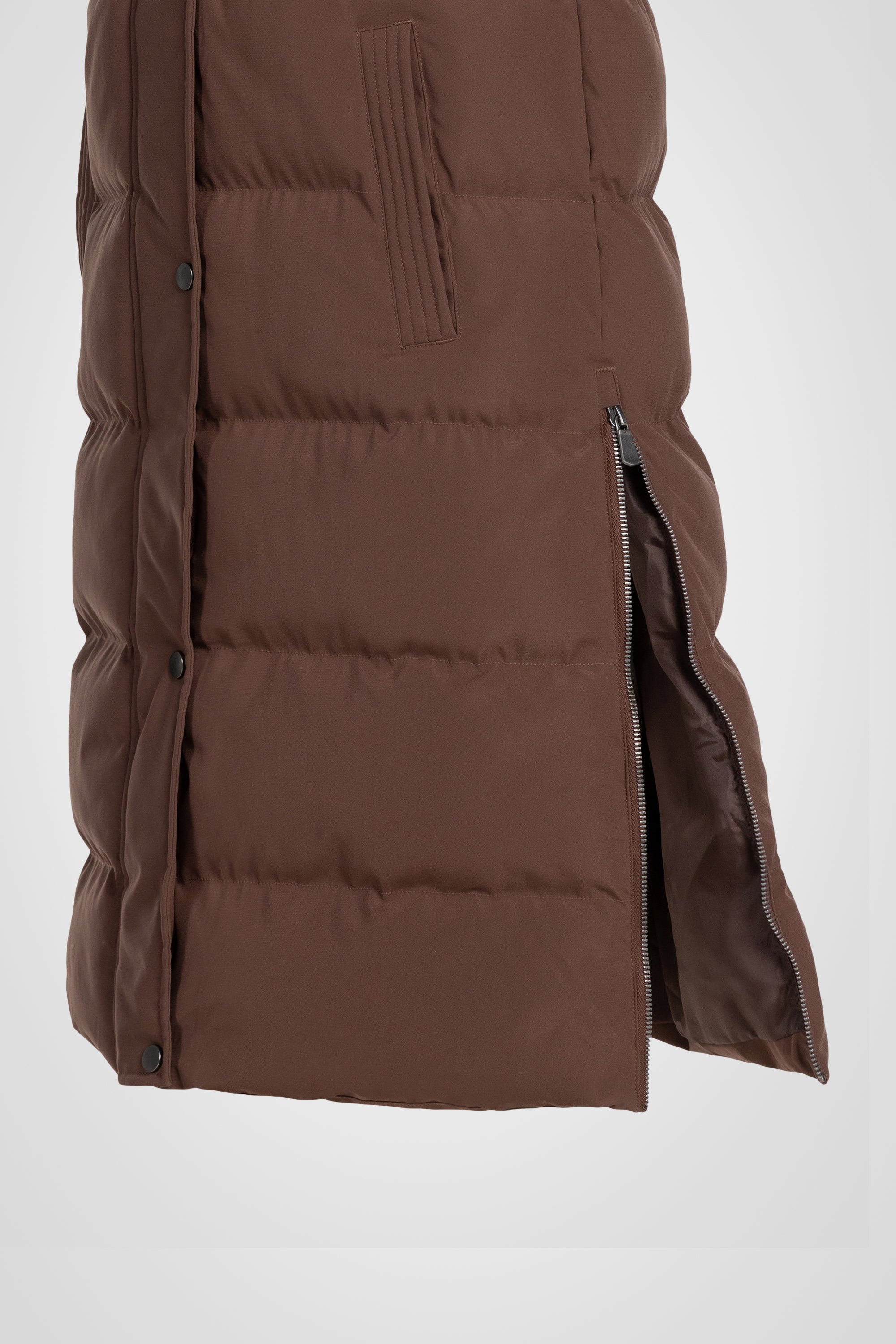 Explorer Long Puffer Vest