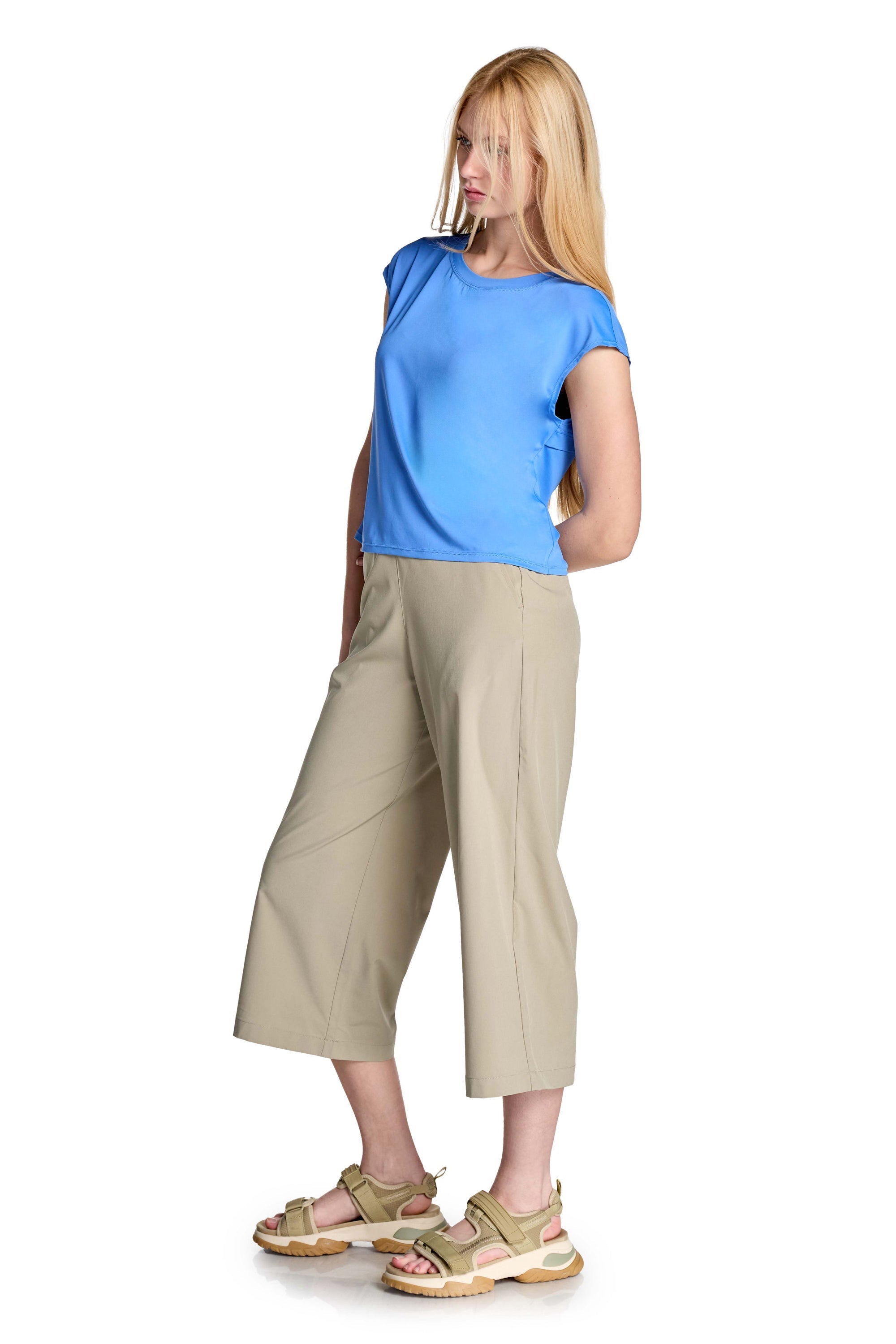 Breathe Woven Crop Pants